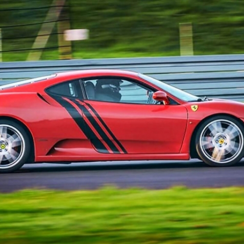 Jazda Ferrari Radom